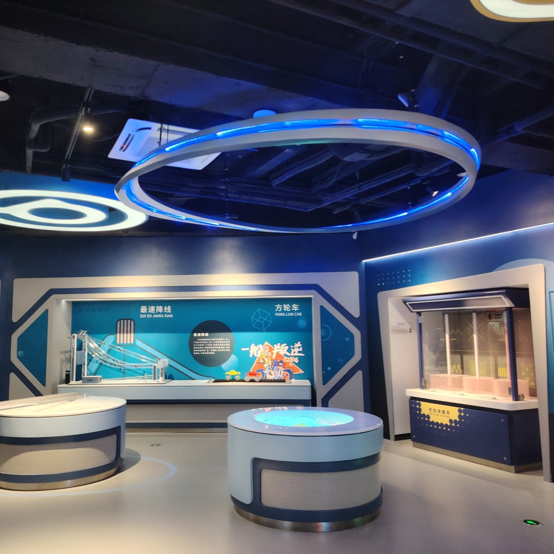 Mobius Strip Interactive Exhibit: Top STEM Education Experience for Learning Infinite Loops