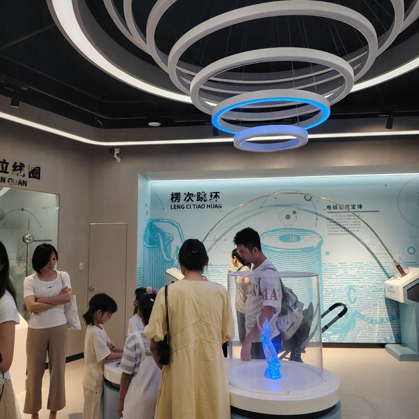 Illuminate Your Learning Experience with Huangpu Development Zone Science Museum’s “Light Up Angel Ring” Interactive Science Exhibit