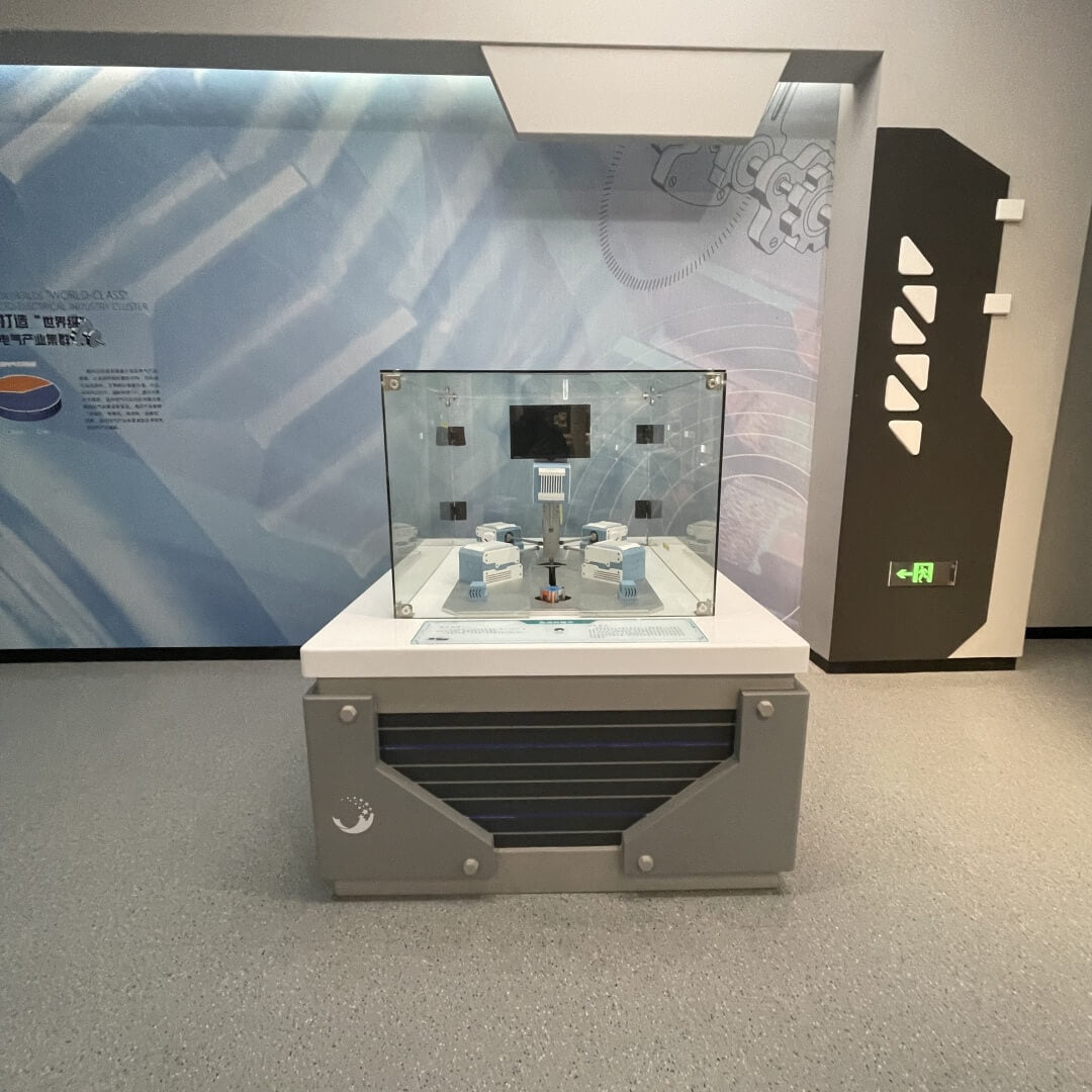 Cube-Solving Robot Exhibit | Recognition Interactive Display