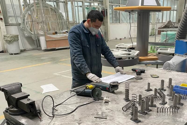 Clear milestones with weekly progress updates, photos, and checklists.