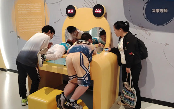 Interactive science environment designed for museums and public educational spaces