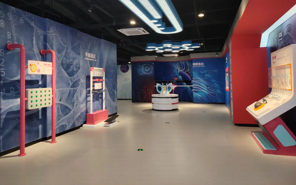 Life science education environment with interactive exhibits