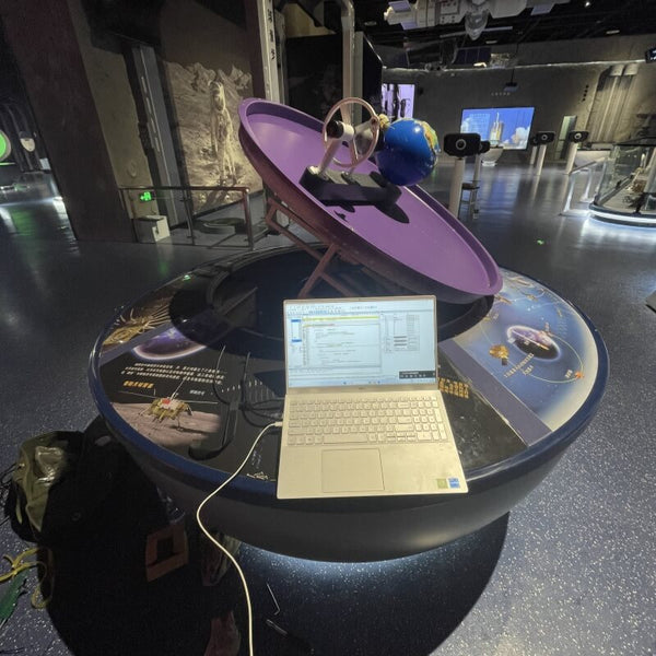 Maintenance and system upgrade support for long-term operation of science museum exhibits
