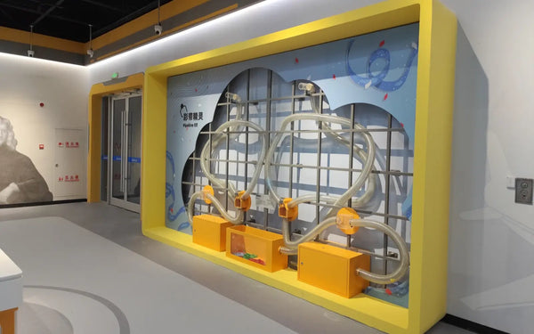 Science museum interactive displays with immersive educational experiences