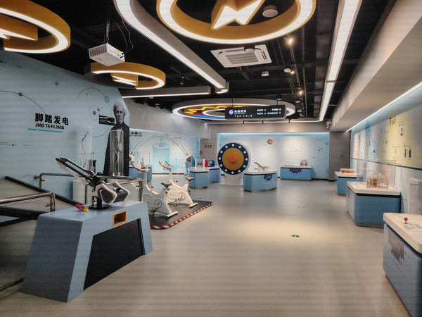 Sensory and hands-on learning stations for children’s museums